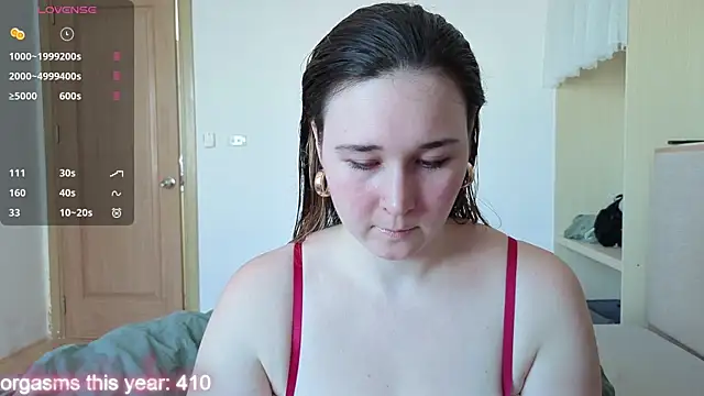 Snapshot of MaryHillx chatting on 05/31/26, 01:44 MaryHillx online show from 05/31/26, 01:44