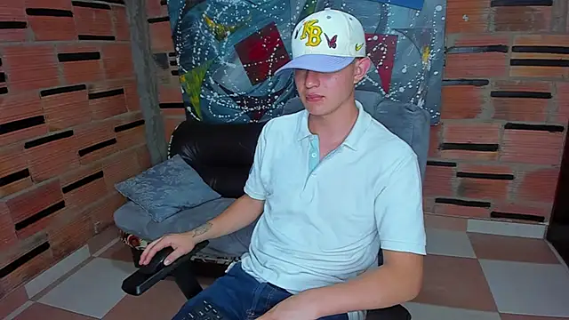 patrik 027 online show from 02/01/25, 10:12