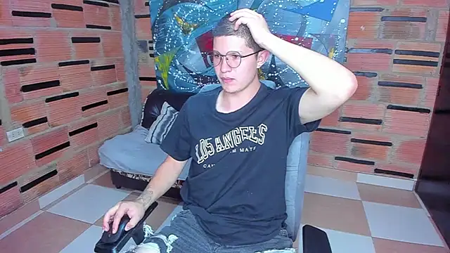 patrik 027 online show from 02/19/25, 08:41