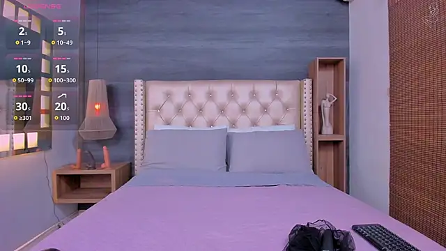 01victoria online show from 09/11/25, 12:49