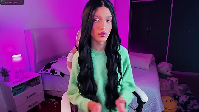 Ainhoads online show from 11/25/25, 08:47