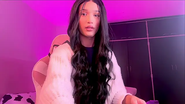 Ainhoads online show from 10/28/25, 03:07