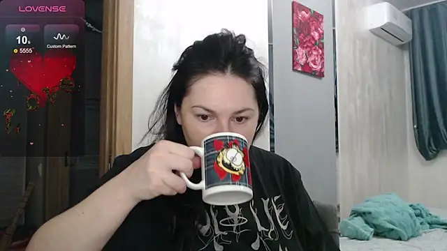 Stacy Davice online show from 10/10/25, 04:41