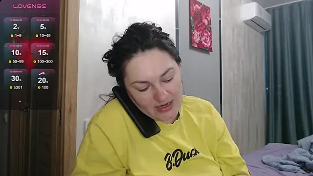 Stacy Davice online show from 10/03/25, 02:29