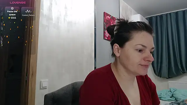 Stacy Davice online show from 11/30/25, 06:14