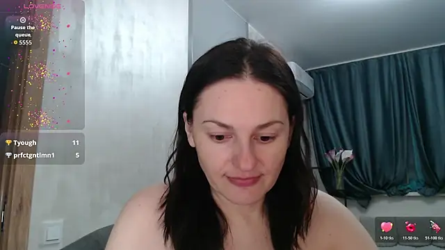 Stacy Davice online show from 04/12/26, 09:51