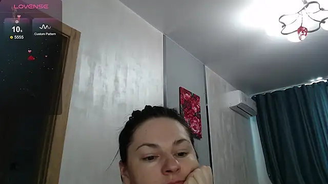 Stacy Davice online show from 10/18/25, 05:09