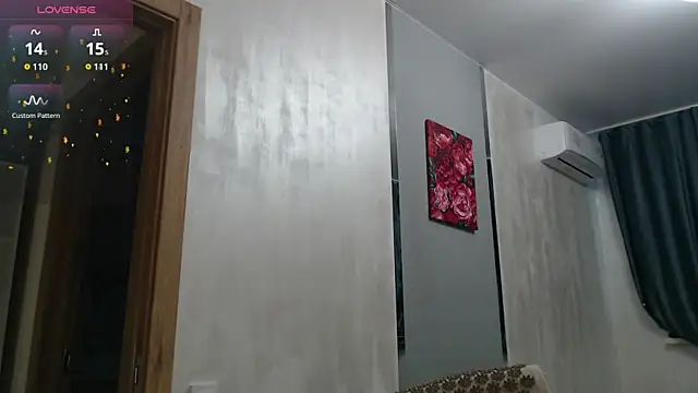 Stacy Davice online show from 12/14/25, 08:09