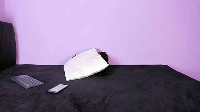 Victoria Badgal  online show from 06/29/26, 11:26