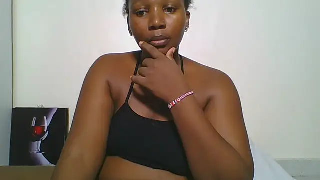 CuteJ online show from 04/11/26, 06:22