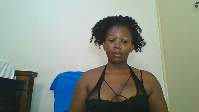Snapshot of CuteJ chatting on 06/10/26, 10:33 CuteJ online show from 06/10/26, 10:33