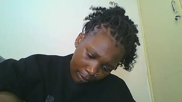 Snapshot of CuteJ chatting on 06/11/26, 02:58 CuteJ online show from 06/11/26, 02:58