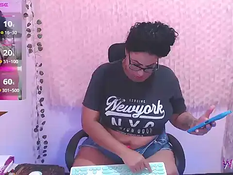 mature beautifull online show from 09/25/25, 01:11