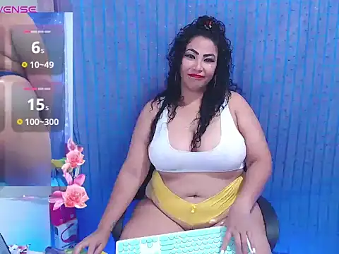 mature beautifull online show from 05/15/26, 10:52