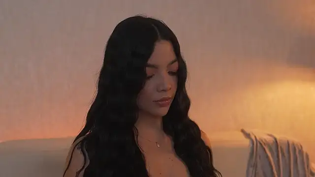 sarah hiill online show from 03/12/26, 11:09