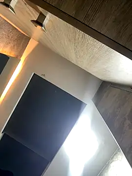 CeliWoods online show from 11/25/25, 10:04