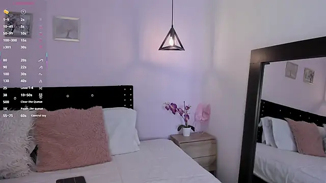 CeliWoods online show from 09/17/25, 11:23