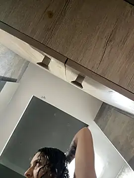 Snapshot of CeliWoods chatting on 02/23/26, 10:27 CeliWoods online show from 02/23/26, 10:27