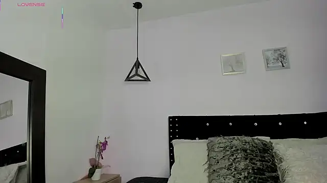 CeliWoods online show from 11/24/25, 11:21