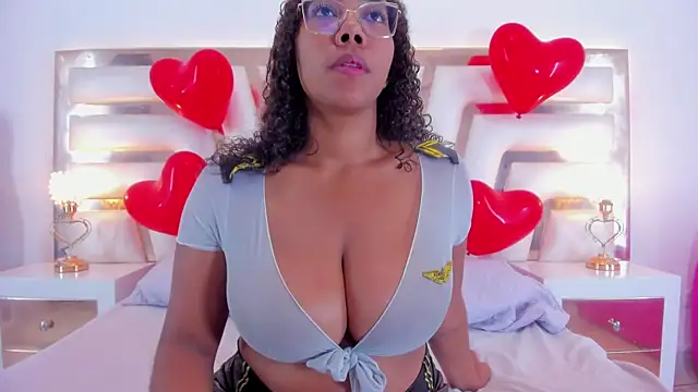 Aisharhodes00 online show from 02/15/25, 02:00