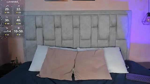 Stefhanyblow online show from 04/08/26, 06:20