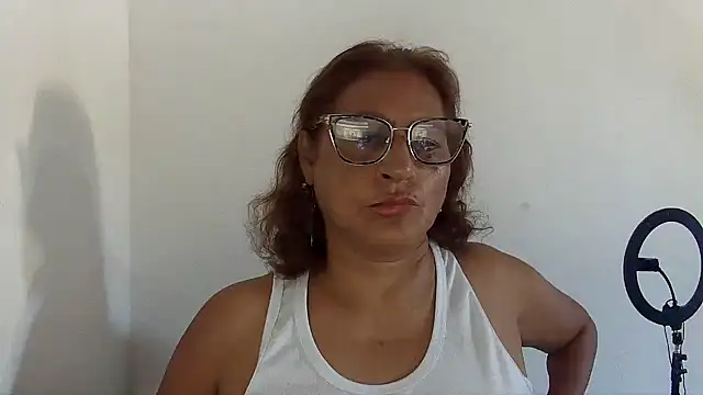 charrysexy1 online show from 10/21/25, 11:42