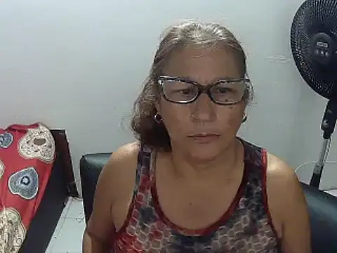charrysexy1 online show from 12/03/24, 10:45