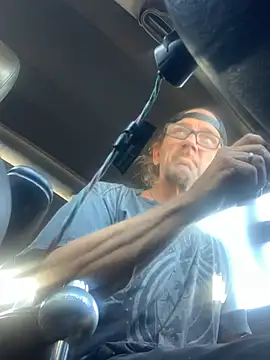 Likewise online show from 11/09/25, 01:31