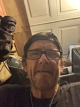 Likewise online show from 10/28/25, 02:38