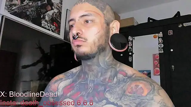 Snapshot of DEATHINK666XX chatting on 03/12/25, 05:49 DEATHINK666XX online show from 03/12/25, 05:49