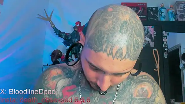 Snapshot of DEATHINK666XX chatting on 09/21/25, 04:06 DEATHINK666XX online show from 09/21/25, 04:06