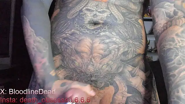 Snapshot of DEATHINK666XX chatting on 03/15/25, 10:55 DEATHINK666XX online show from 03/15/25, 10:55