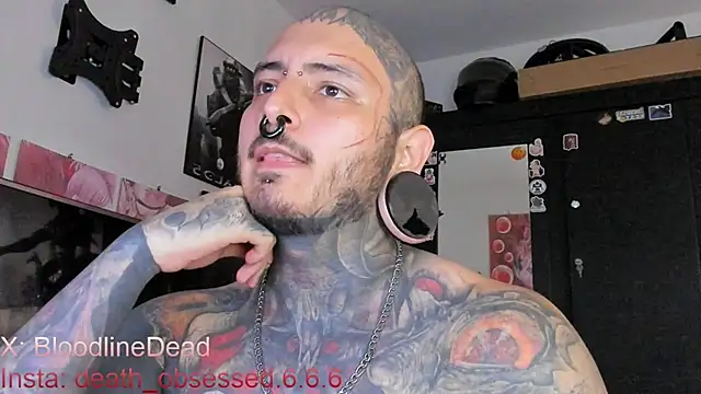 Snapshot of DEATHINK666XX chatting on 03/07/25, 08:44 DEATHINK666XX online show from 03/07/25, 08:44