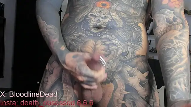 Snapshot of DEATHINK666XX chatting on 03/08/25, 05:54 DEATHINK666XX online show from 03/08/25, 05:54