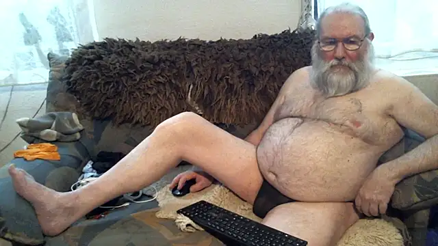 SexySantaC online show from 02/06/25, 05:51