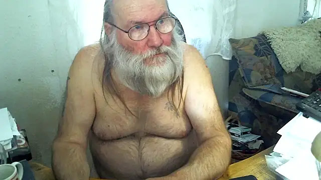 SexySantaC online show from 10/26/25, 09:53