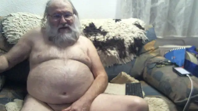 SexySantaC online show from 10/04/25, 04:36