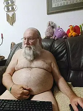 SexySantaC online show from 05/13/26, 08:05