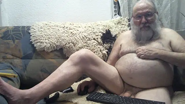 SexySantaC online show from 10/29/25, 09:14