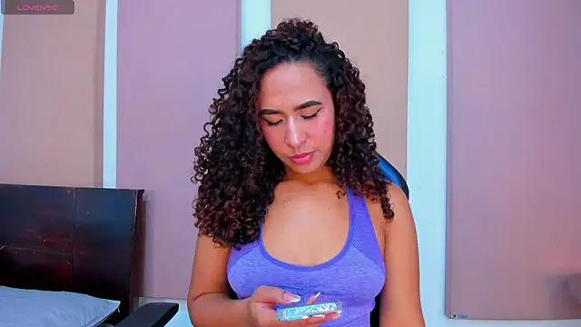 abbyblairs3 online show from 04/17/26, 10:45