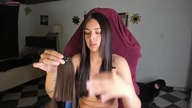 Miss Nicole online show from 02/06/25, 02:11