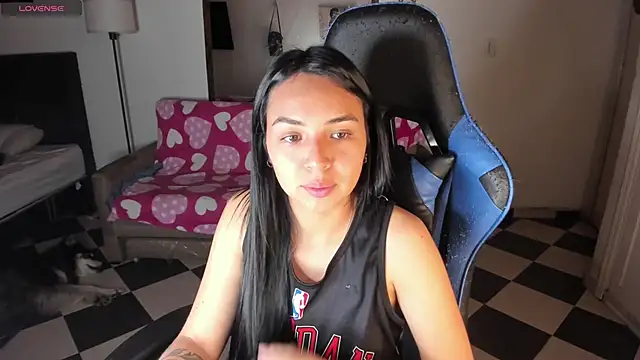 Miss Nicole online show from 03/20/25, 02:29