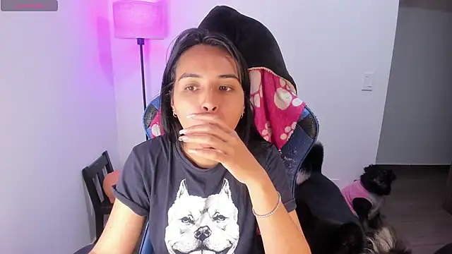 Miss Nicole online show from 11/02/25, 08:36