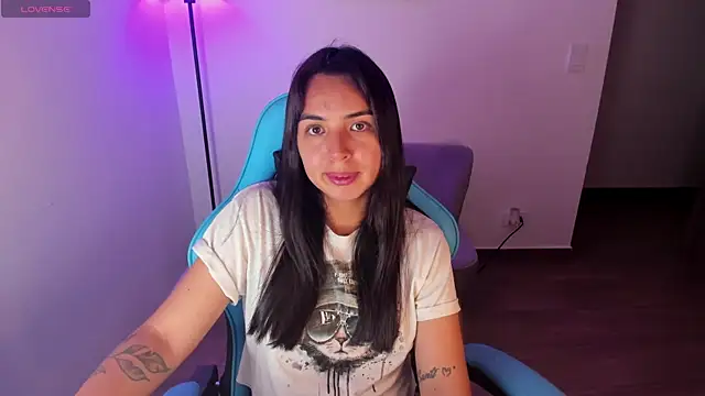 Miss Nicole online show from 05/15/26, 01:58