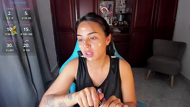 Miss Nicole online show from 07/09/26, 07:13