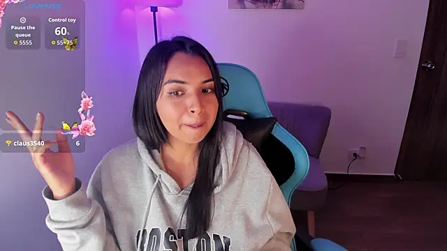 Miss Nicole online show from 04/30/26, 08:57