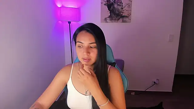 Miss Nicole online show from 04/03/26, 12:50