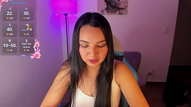 Miss Nicole online show from 04/17/26, 01:19