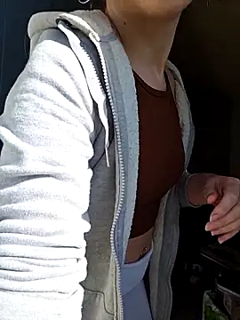 XLisaxx online show from 02/25/26, 10:04