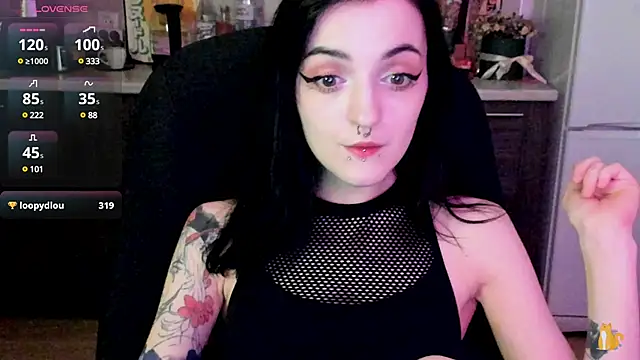 Snapshot of spticc chatting on 03/04/25, 11:08 spticc online show from 03/04/25, 11:08